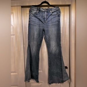 American Eagle Bottom jeans Size 14L